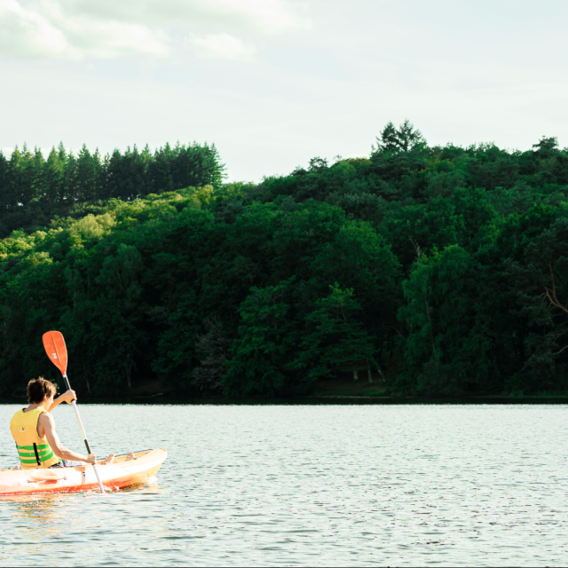 Canoë sur le Lac de Saint-Pardoux